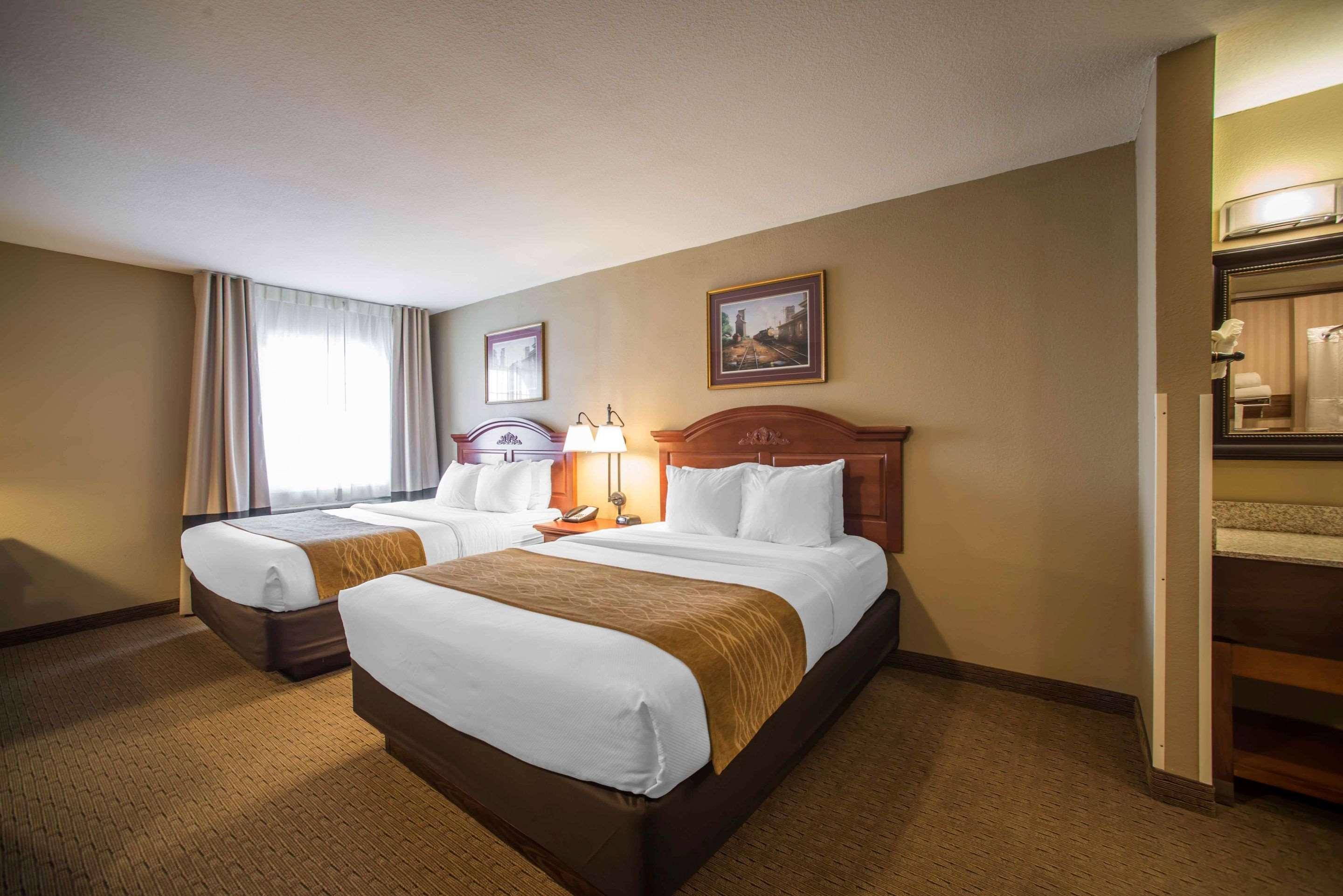 Comfort Inn Warrensburg Station Kültér fotó