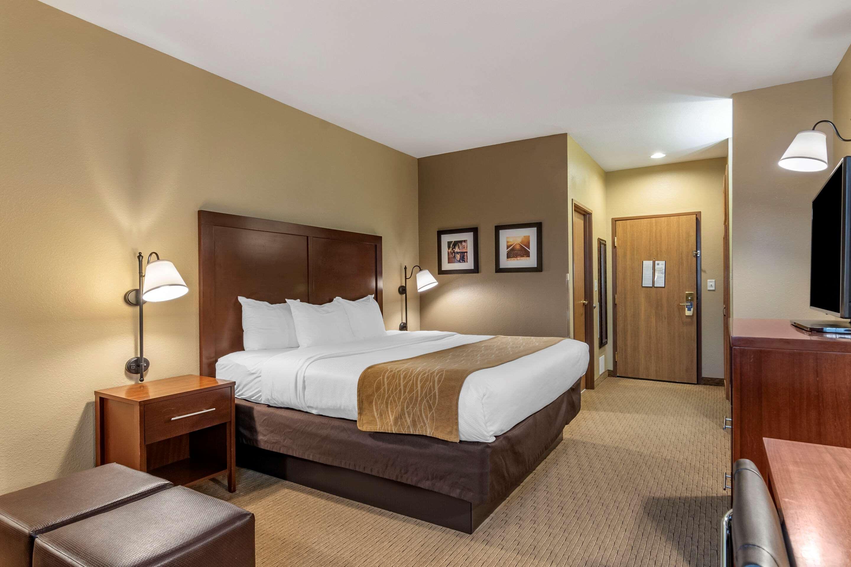 Comfort Inn Warrensburg Station Kültér fotó