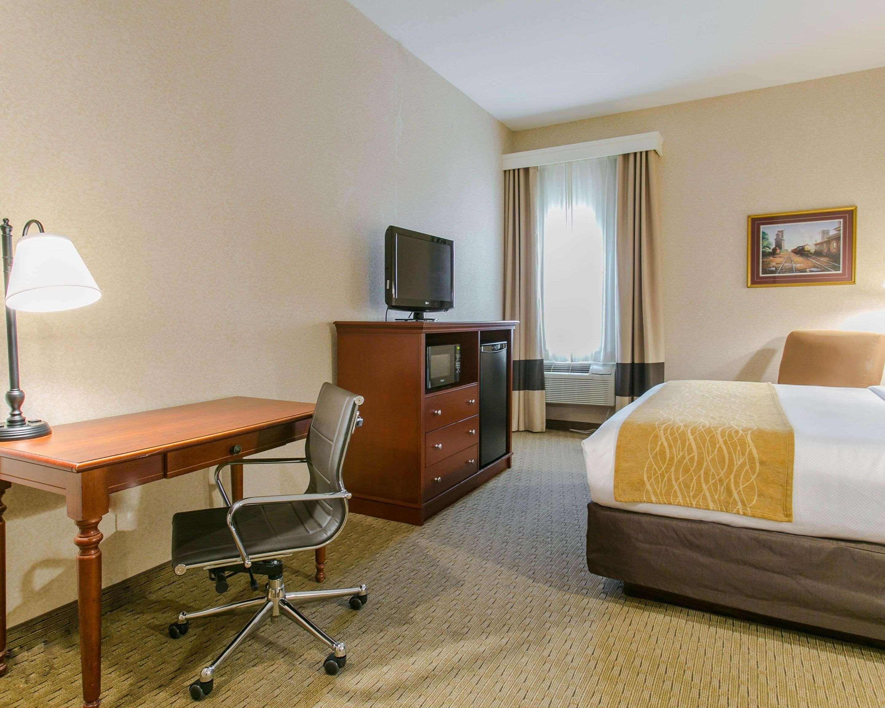 Comfort Inn Warrensburg Station Kültér fotó