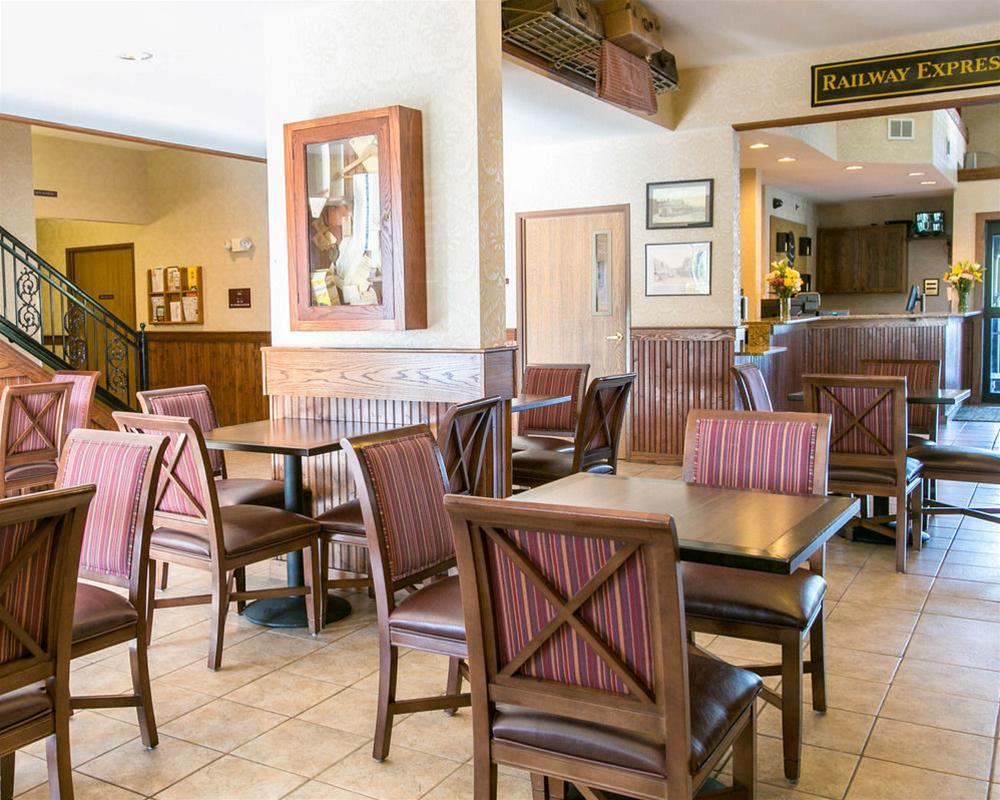 Comfort Inn Warrensburg Station Kültér fotó